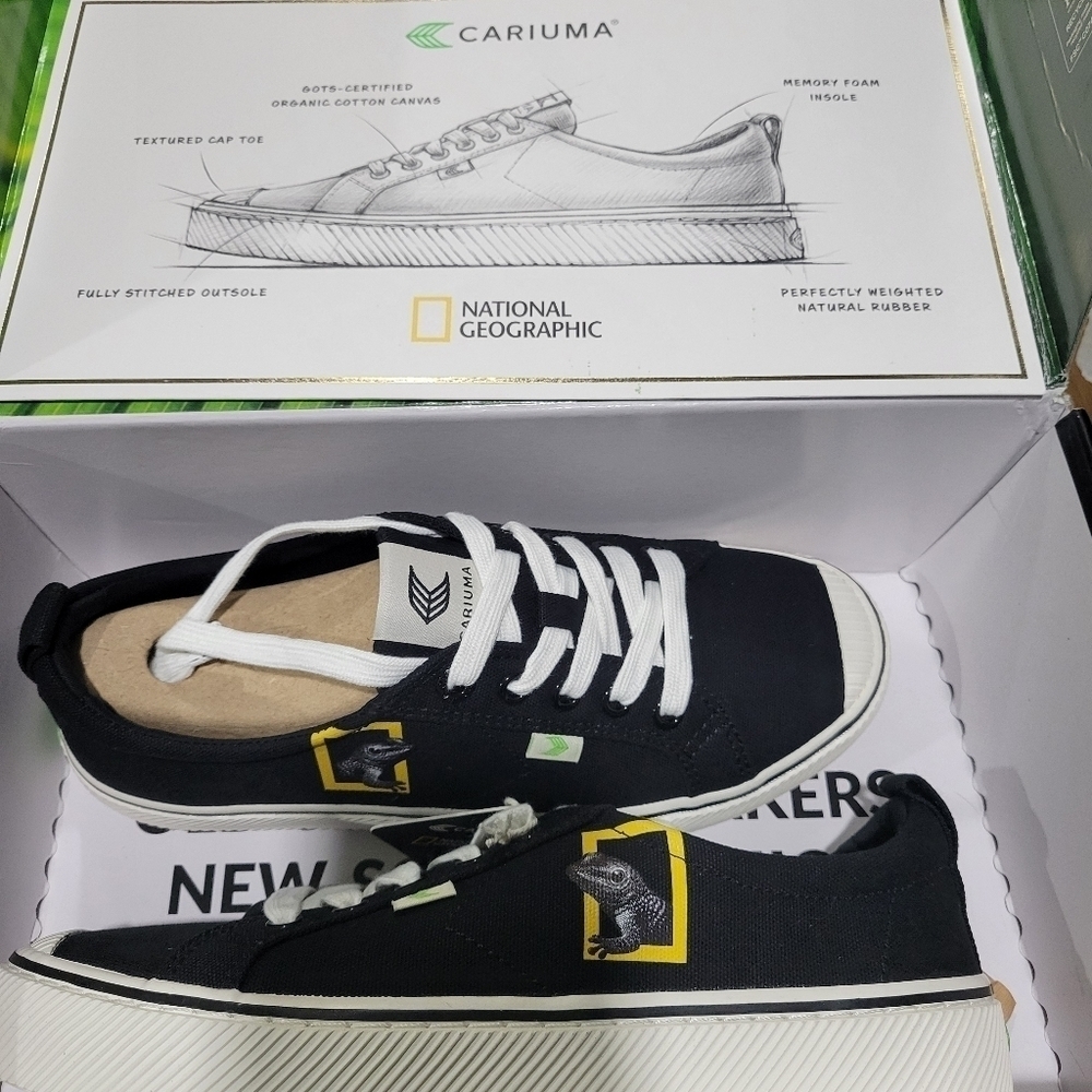 Cariuma Low NATGEO Gecko Black Canvas Sneaker NIB Limited Edition - Picture 4 of 9
